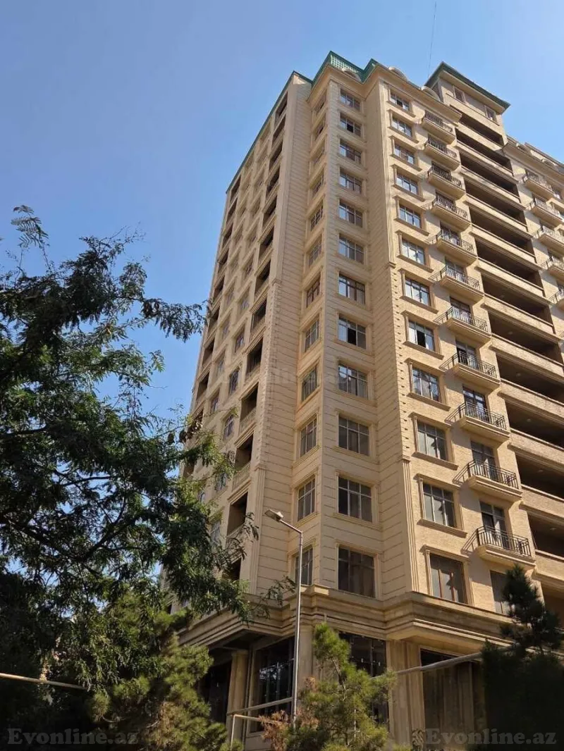 Satılır 4 otaqlı Mənzil Yeni tikili 167 m² Nəriman Nərimanov m. - şəkil 2
