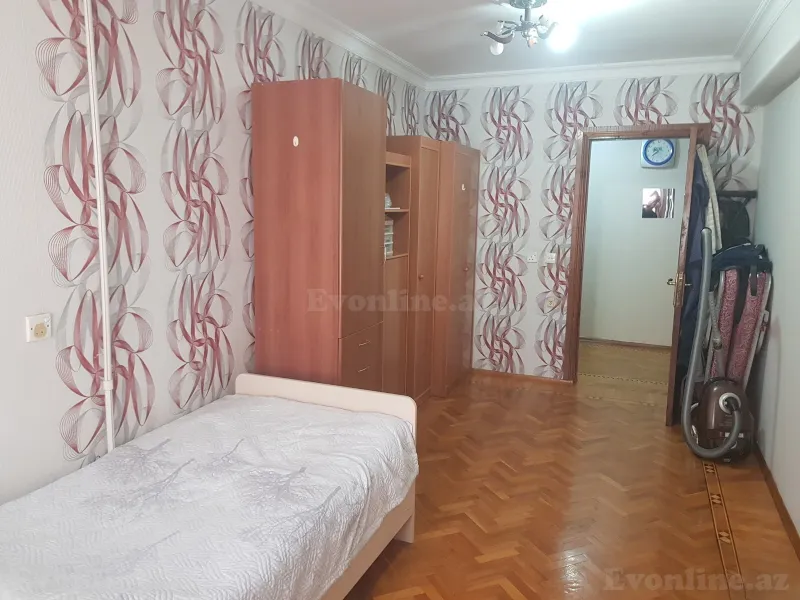 Kirayə verilir 3 otaqlı Mənzil Köhnə tikili 105 m² Nəriman Nərimanov m. - şəkil 14