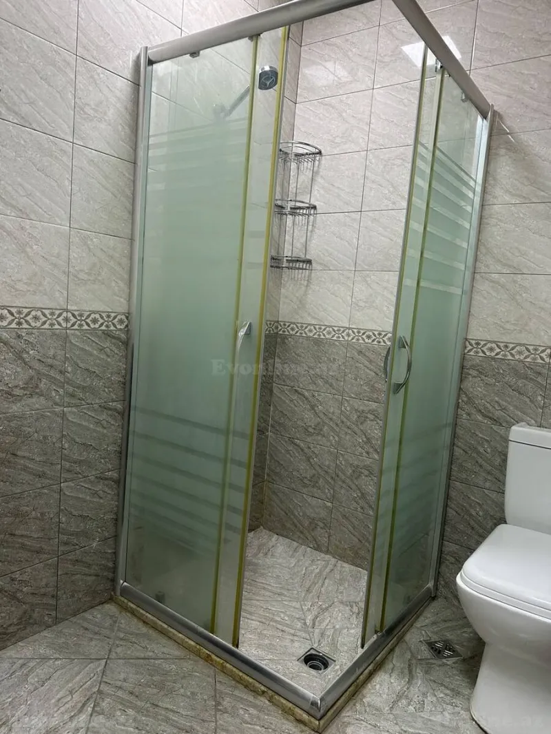 Kirayə verilir 2 otaqlı Mənzil Yeni tikili 85 m² Xətai r. - şəkil 12