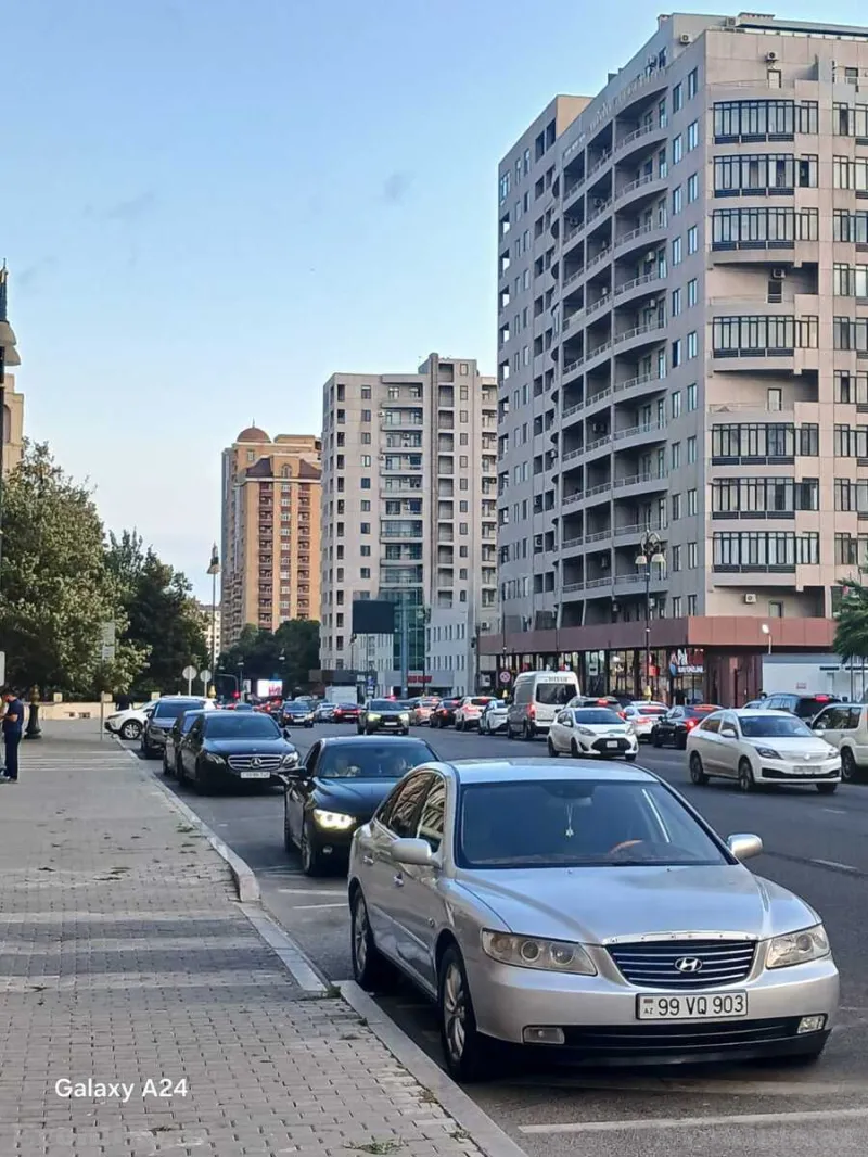 3 otaqlı Mənzil 105 m² Gənclik m. Satılır