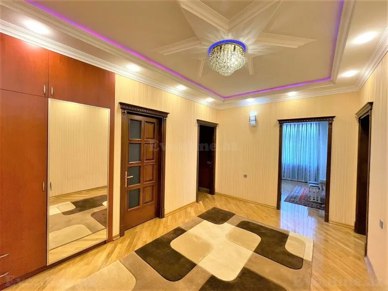 Kirayə verilir 3 otaqlı Mənzil Yeni tikili 130 m² Nərimanov r. - şəkil 9