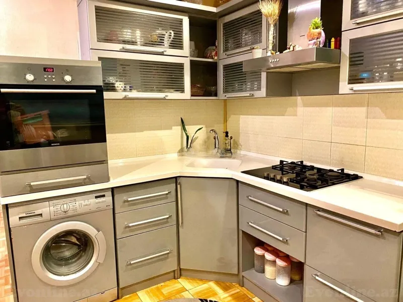 Satılır 2 otaqlı Mənzil Köhnə tikili 65 m² Həzi Aslanov m. - şəkil 4