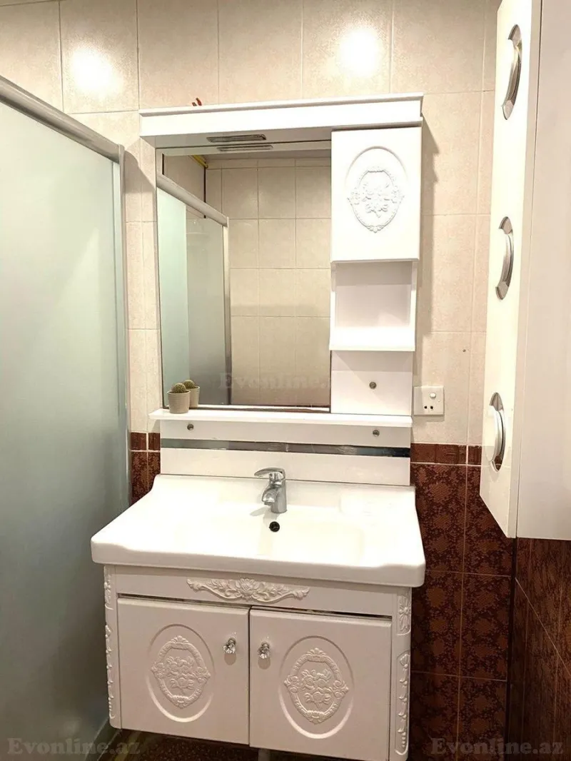 Satılır 2 otaqlı Mənzil Köhnə tikili 65 m² Həzi Aslanov m. - şəkil 7
