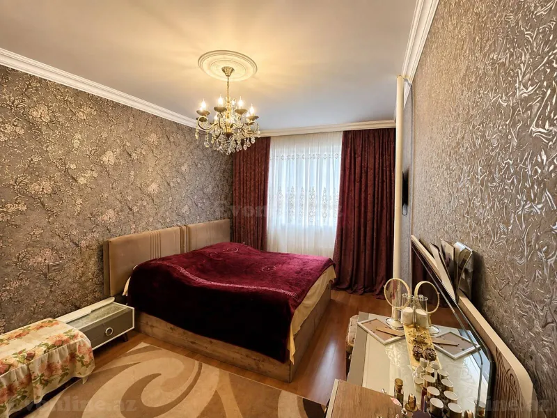 Satılır 3 otaqlı Mənzil Köhnə tikili 80 m² Əhmədli m.