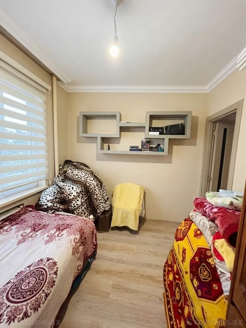 Satılır 3 otaqlı Mənzil Köhnə tikili 66 m² Yeni Günəşli - şəkil 6