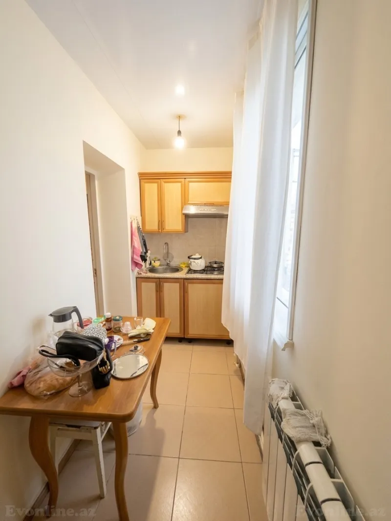 Satılır 3 otaqlı Mənzil Köhnə tikili 66 m² Yeni Günəşli - şəkil 9