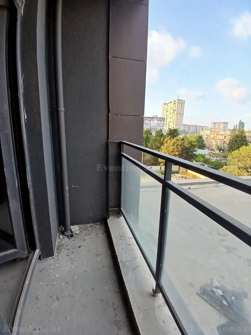 Satılır 2 otaqlı Mənzil Yeni tikili 58.3 m² Azadlıq prospekti m. - şəkil 4
