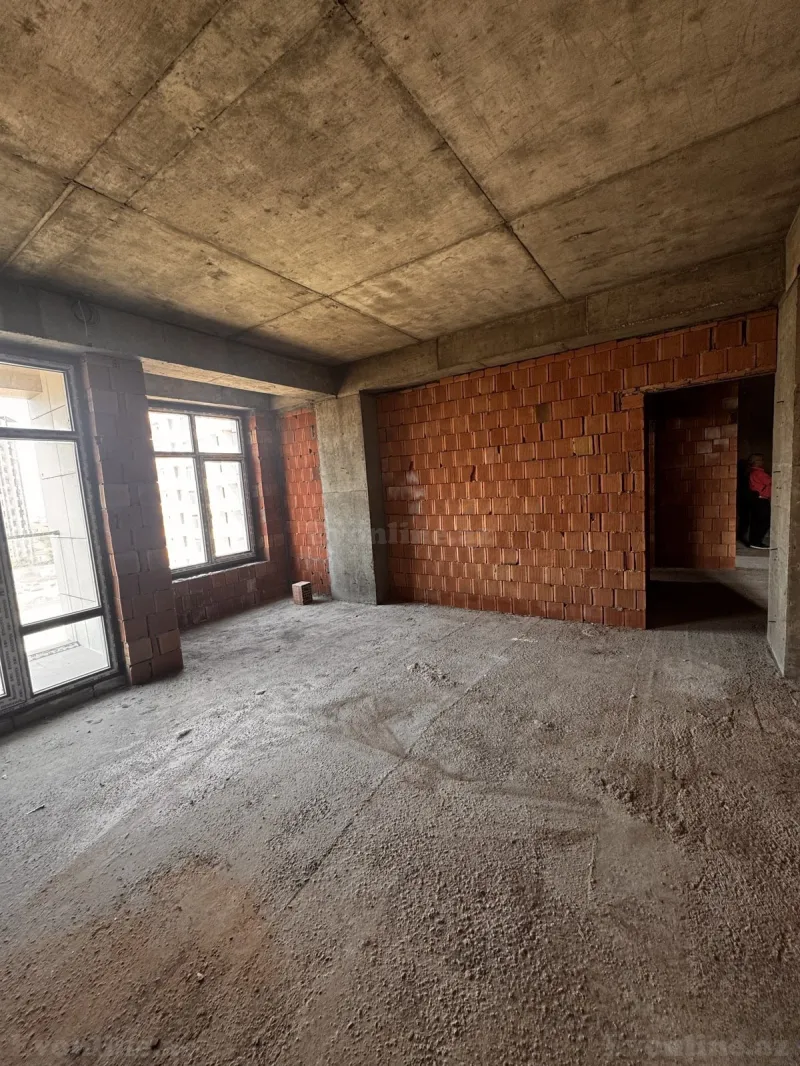 Satılır 2 otaqlı Mənzil Yeni tikili 45.5 m² Azadlıq prospekti m. - şəkil 3