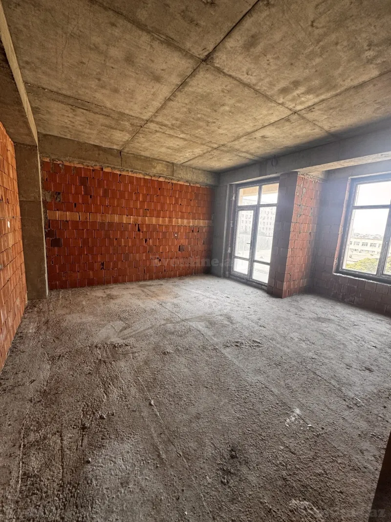 Satılır 2 otaqlı Mənzil Yeni tikili 45.5 m² Azadlıq prospekti m. - şəkil 4