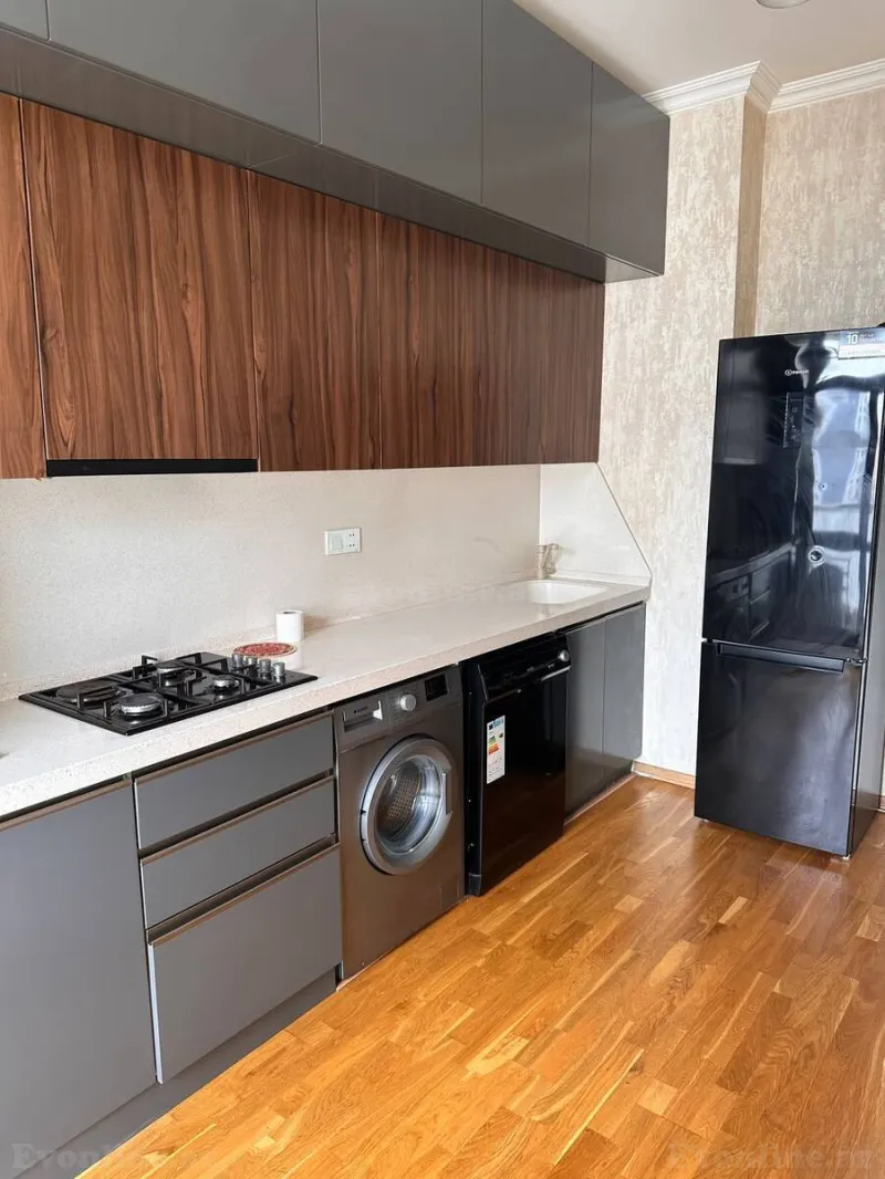 Kirayə verilir 2 otaqlı Mənzil Yeni tikili 80 m² İnşaatçılar m. - şəkil 4