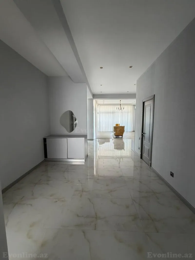 Kirayə verilir 4 otaqlı Mənzil Yeni tikili 110 m² Səbail r. - şəkil 3