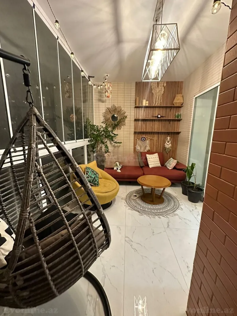 3 otaqlı Mənzil 174 m² 8 Noyabr m. Kirayə verilir
