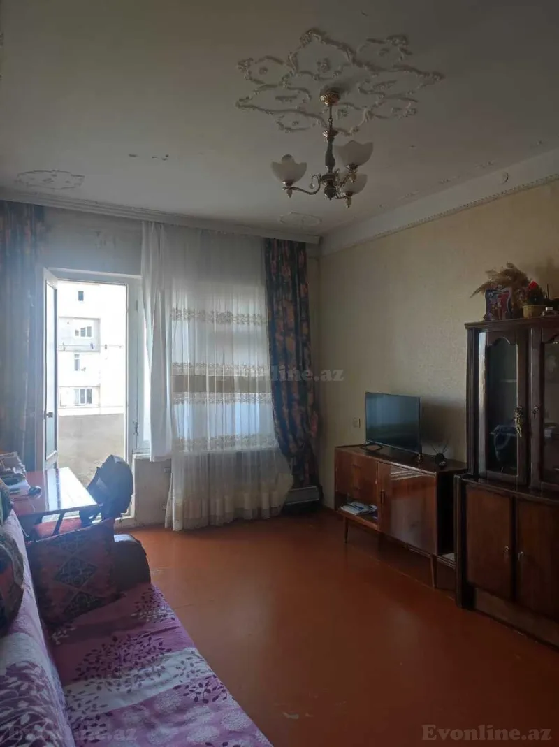 3 otaqlı Mənzil 80 m² Köhnə Günəşli Satılır