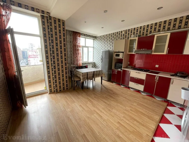 Kirayə verilir 2 otaqlı Mənzil Yeni tikili 100 m² Xətai r. - şəkil 3