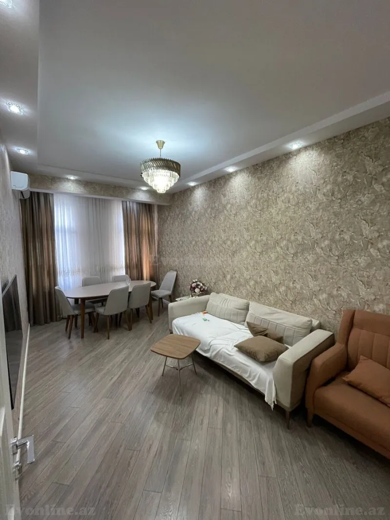 3 otaqlı Mənzil 90 m² 28 May m. Satılır