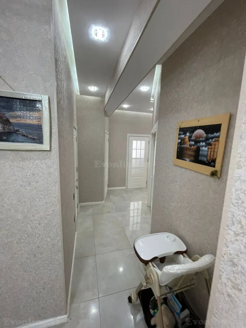 Satılır 3 otaqlı Mənzil Yeni tikili 90 m² 28 May m. - şəkil 19
