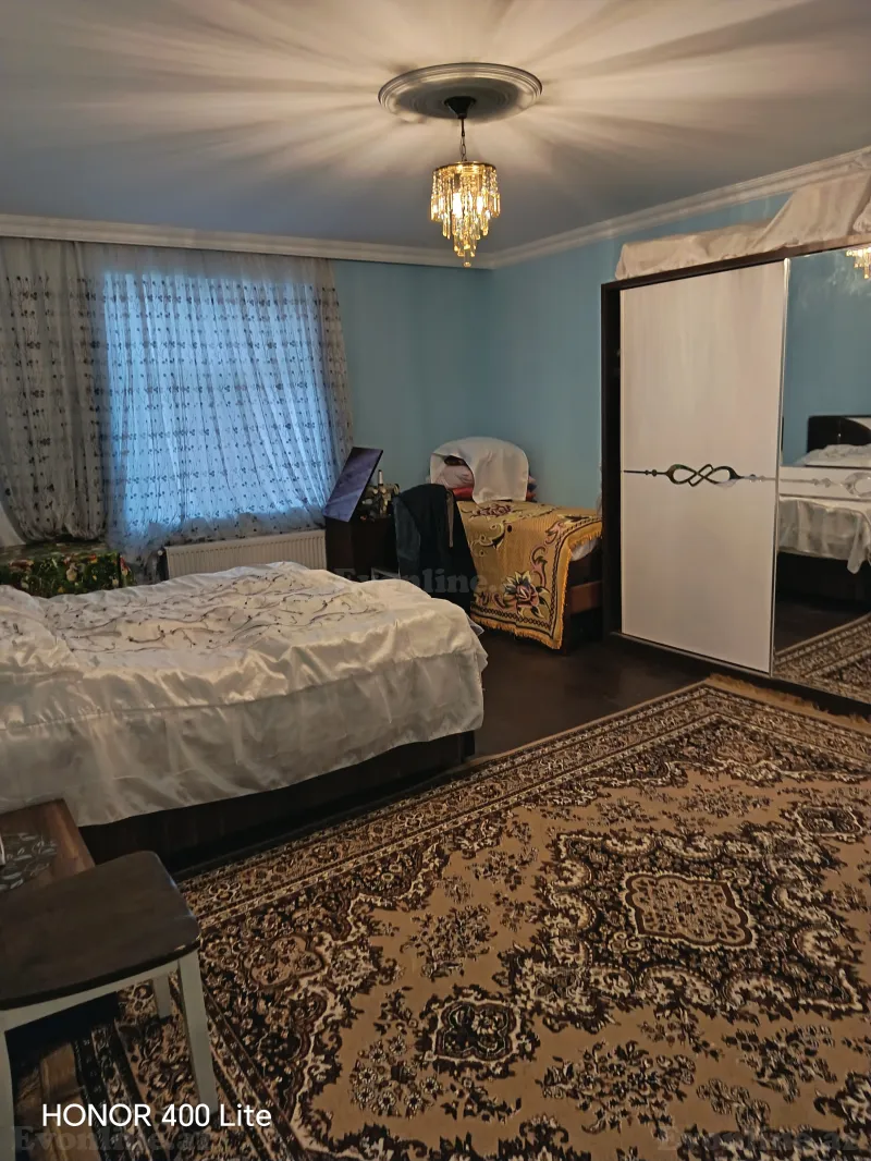 Satılır 7 otaqlı Həyət evi 150 m² Saray - şəkil 7