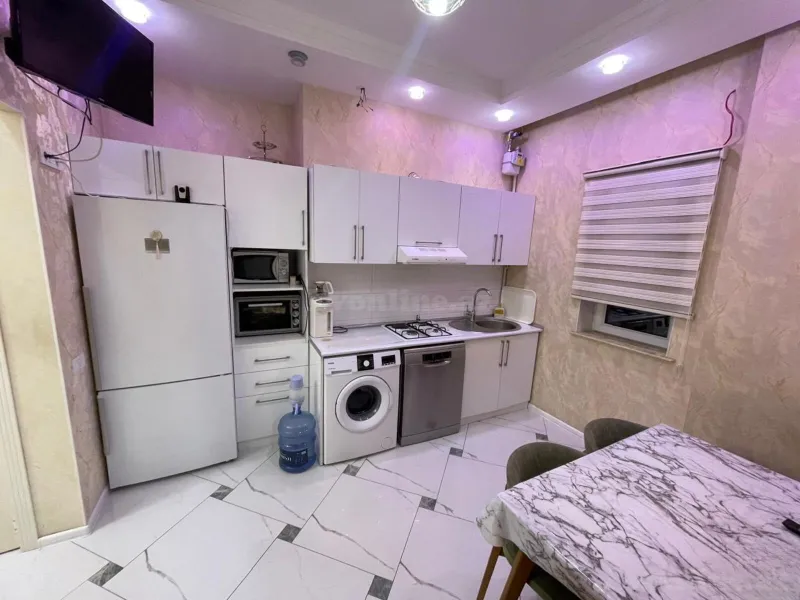 Satılır 3 otaqlı Mənzil Yeni tikili 75 m² Elmlər Akademiyası m. - şəkil 7