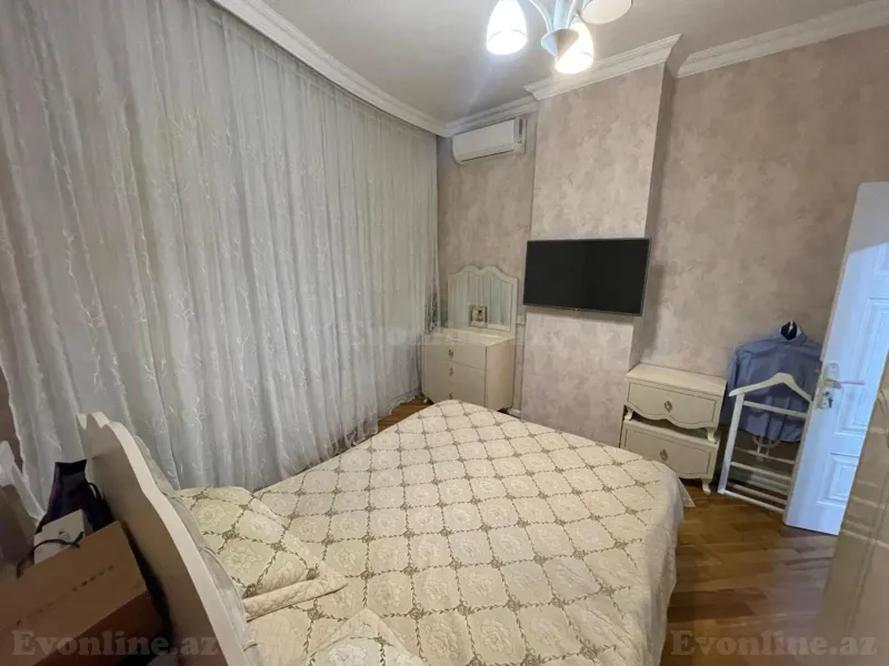 Satılır 3 otaqlı Mənzil Yeni tikili 75 m² Elmlər Akademiyası m. - şəkil 8