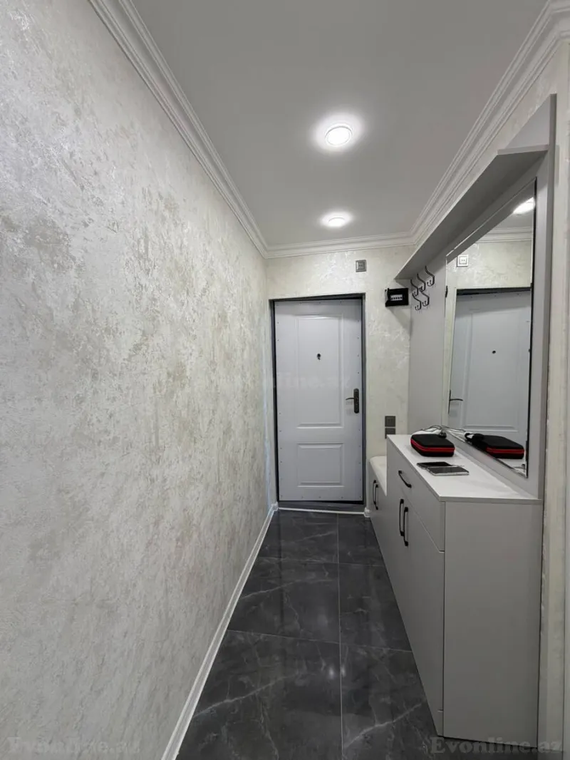 Kirayə verilir 2 otaqlı Mənzil Köhnə tikili 60 m² Neftçilər m. - şəkil 22