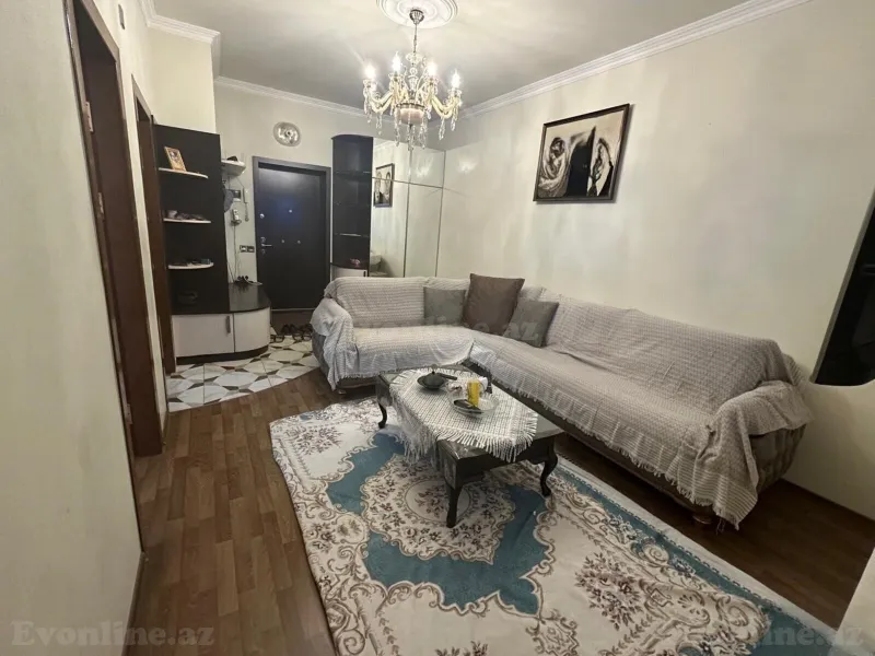 3 otaqlı Mənzil 110 m² Qara Qarayev m. Satılır