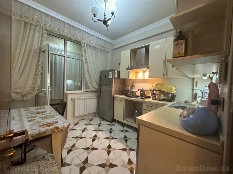 Satılır 3 otaqlı Mənzil Yeni tikili 110 m² Qara Qarayev m. - şəkil 3