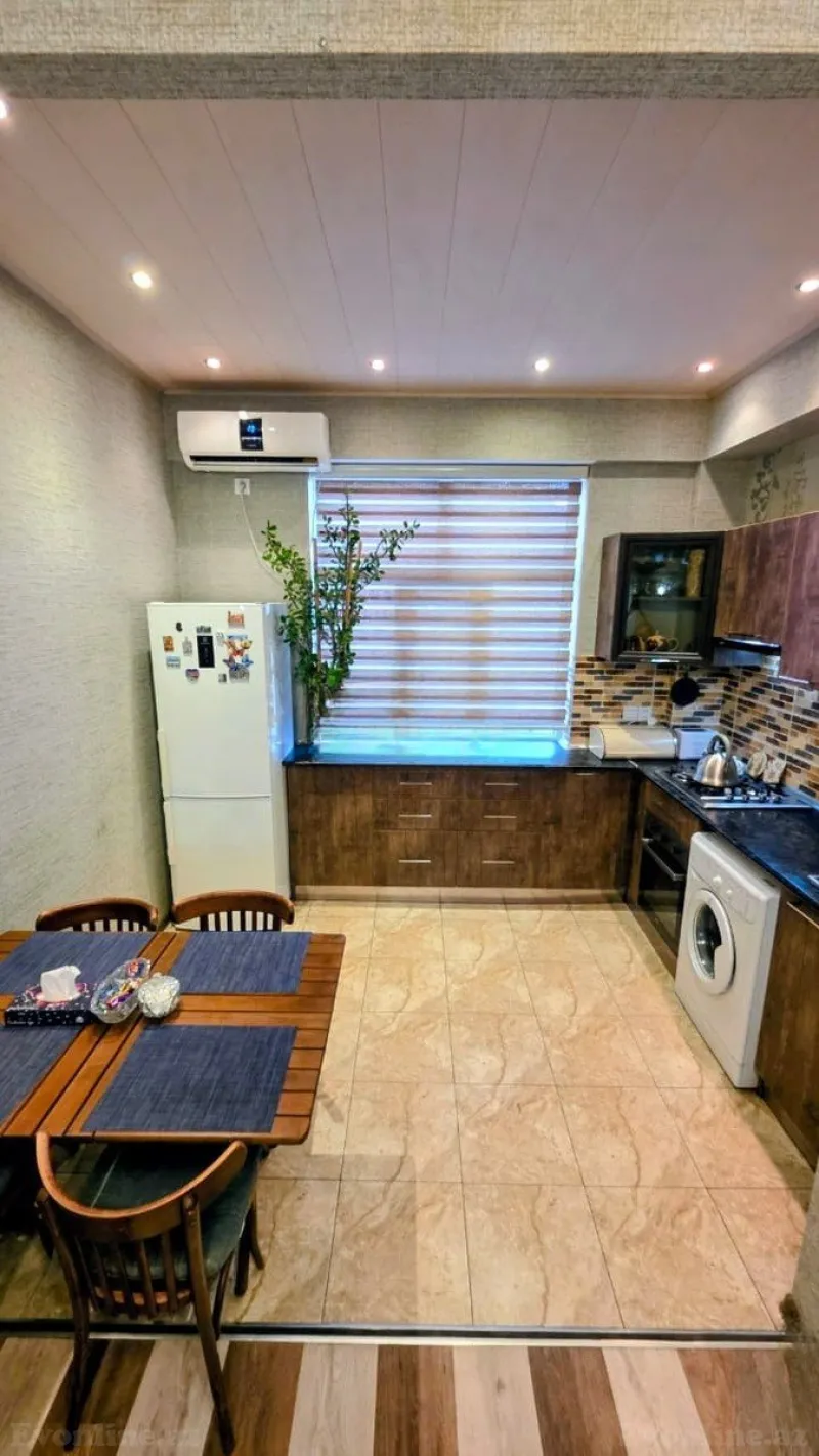 Kirayə verilir 3 otaqlı Mənzil Yeni tikili 80 m² Həzi Aslanov m. - şəkil 3