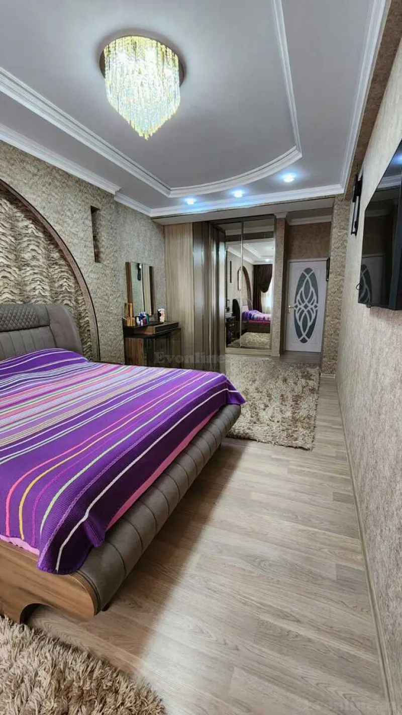 Satılır 4 otaqlı Mənzil Yeni tikili 150 m² İnşaatçılar m. - şəkil 7