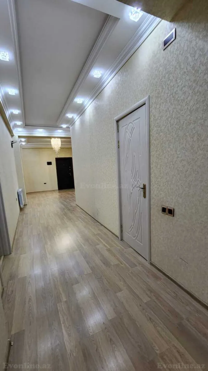 Satılır 4 otaqlı Mənzil Yeni tikili 150 m² İnşaatçılar m. - şəkil 9