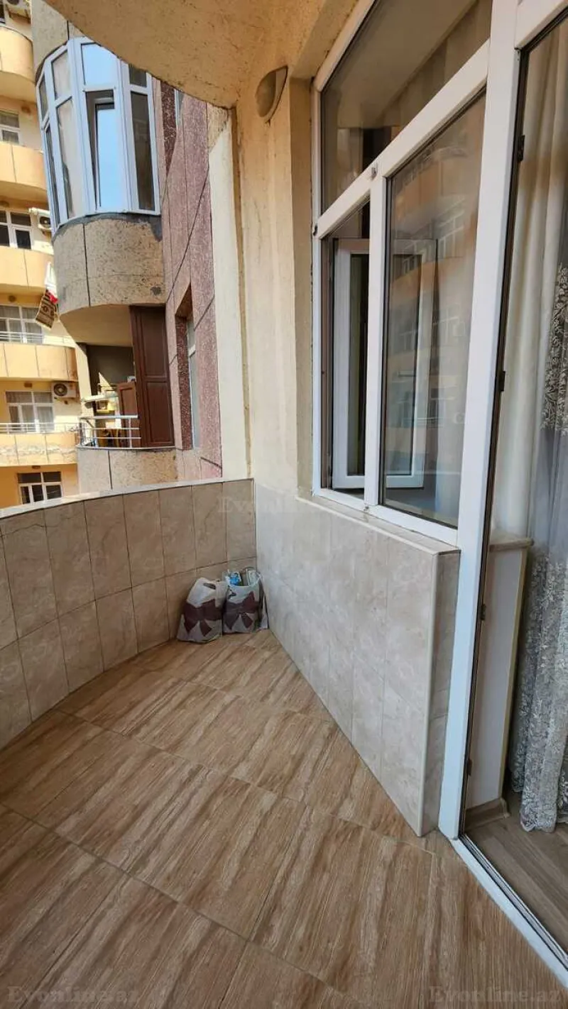 Satılır 4 otaqlı Mənzil Yeni tikili 150 m² İnşaatçılar m. - şəkil 22