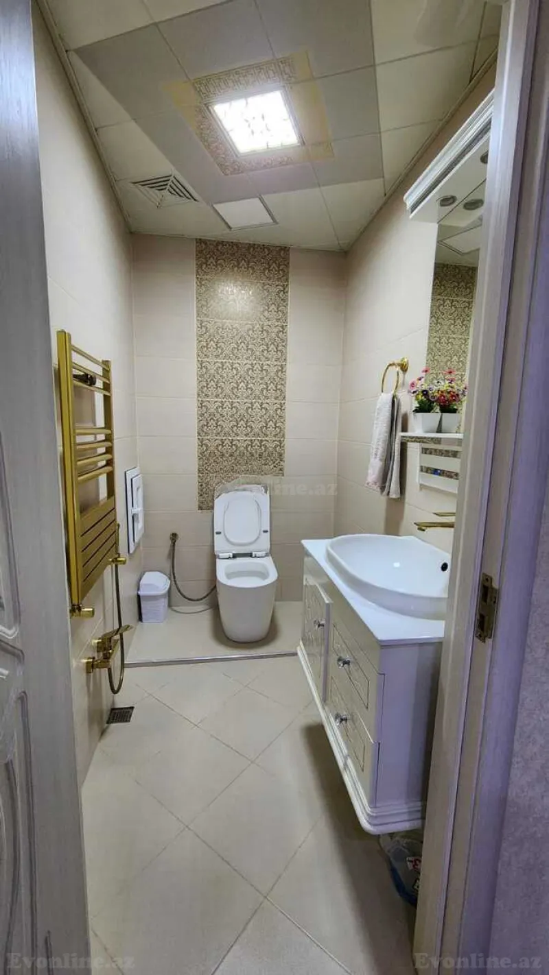 Satılır 4 otaqlı Mənzil Yeni tikili 150 m² İnşaatçılar m. - şəkil 23