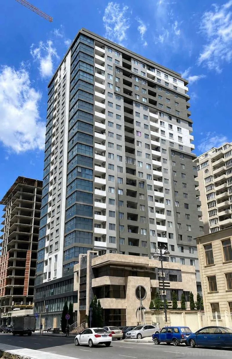 2 otaqlı Mənzil 76 m² Xətai r. Satılır