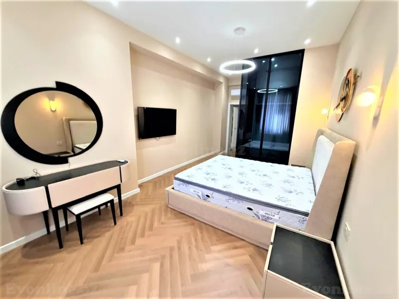Kirayə verilir 3 otaqlı Mənzil Yeni tikili 180 m² Nizami m. - şəkil 8