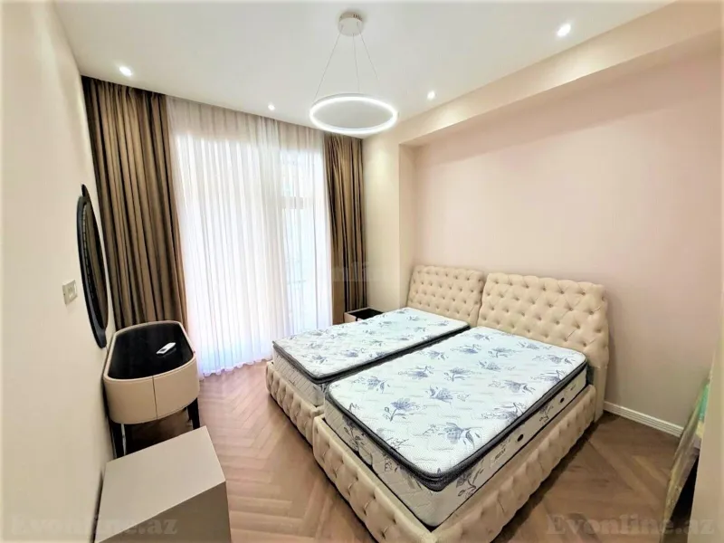 Kirayə verilir 3 otaqlı Mənzil Yeni tikili 180 m² Nizami m. - şəkil 11
