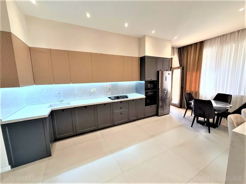 Kirayə verilir 3 otaqlı Mənzil Yeni tikili 180 m² Nizami m. - şəkil 16