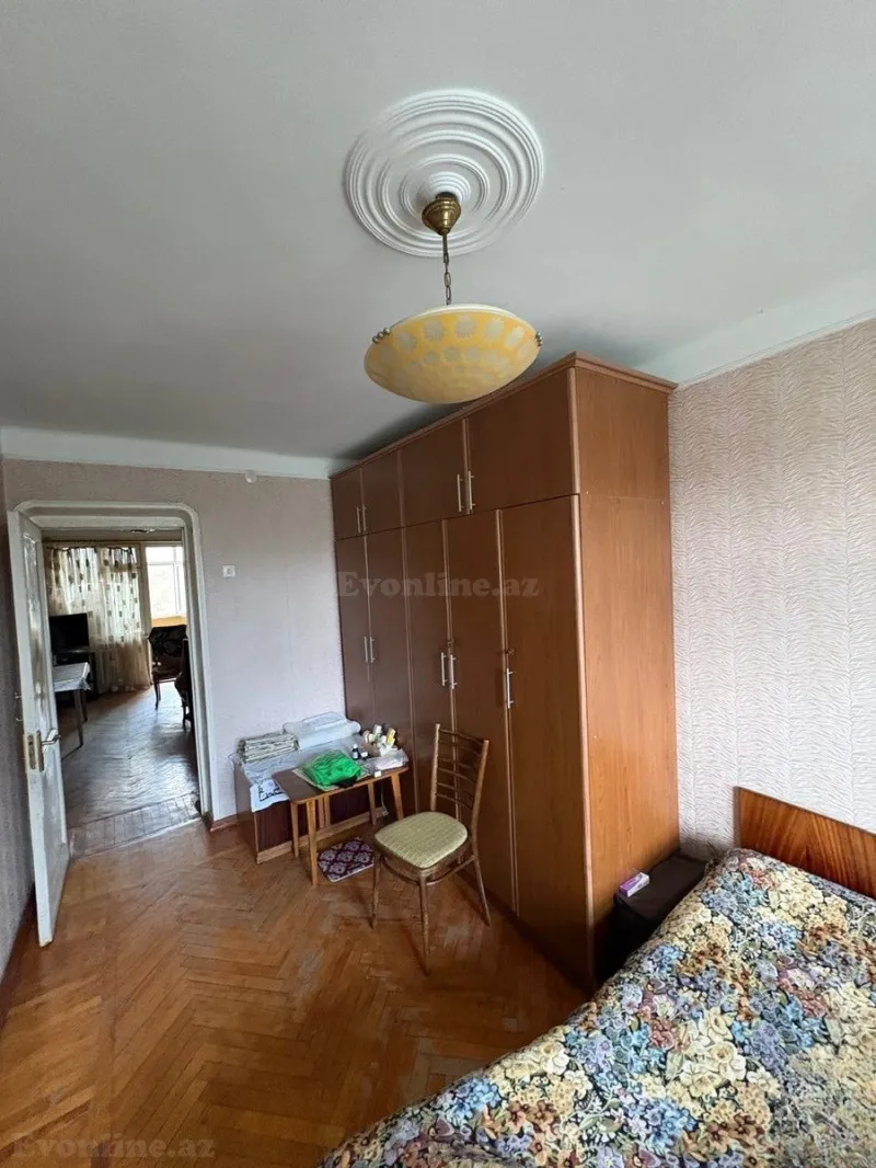 Satılır 2 otaqlı Mənzil Köhnə tikili 56 m² Nərimanov r. - şəkil 4