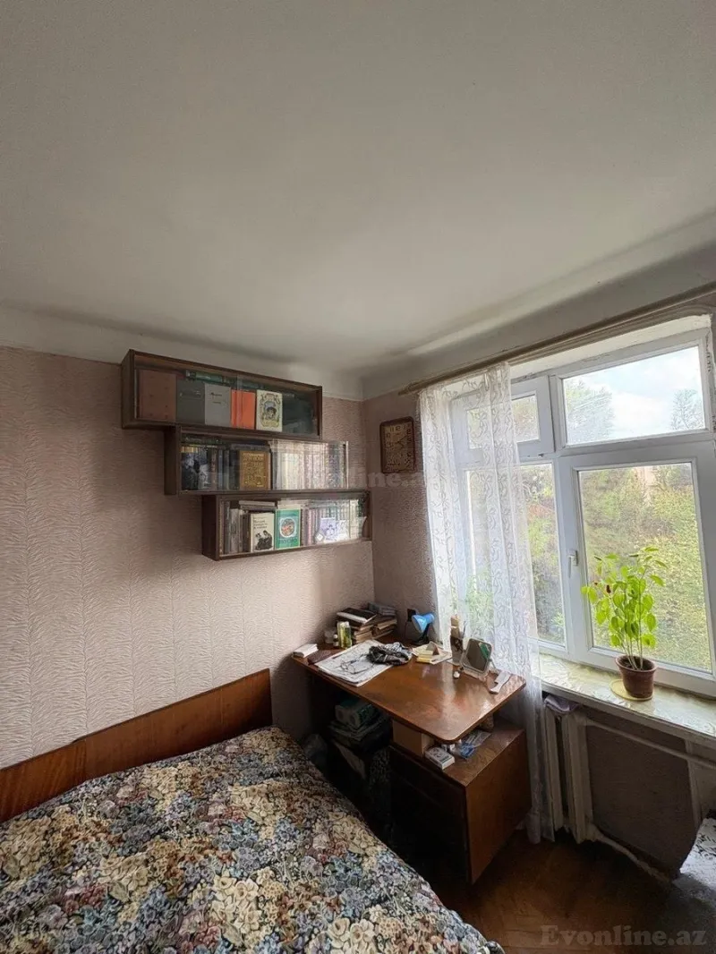 Satılır 2 otaqlı Mənzil Köhnə tikili 56 m² Nərimanov r. - şəkil 5