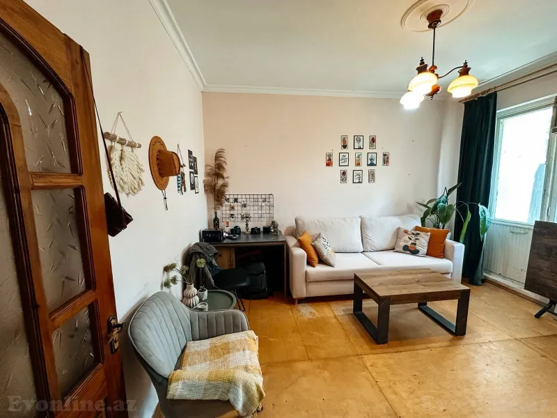 Satılır 2 otaqlı Mənzil Köhnə tikili 46 m² Memar Əcəmi m. - şəkil 3