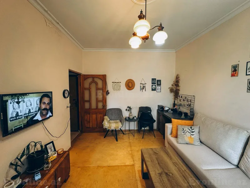 Satılır 2 otaqlı Mənzil Köhnə tikili 46 m² Memar Əcəmi m. - şəkil 4