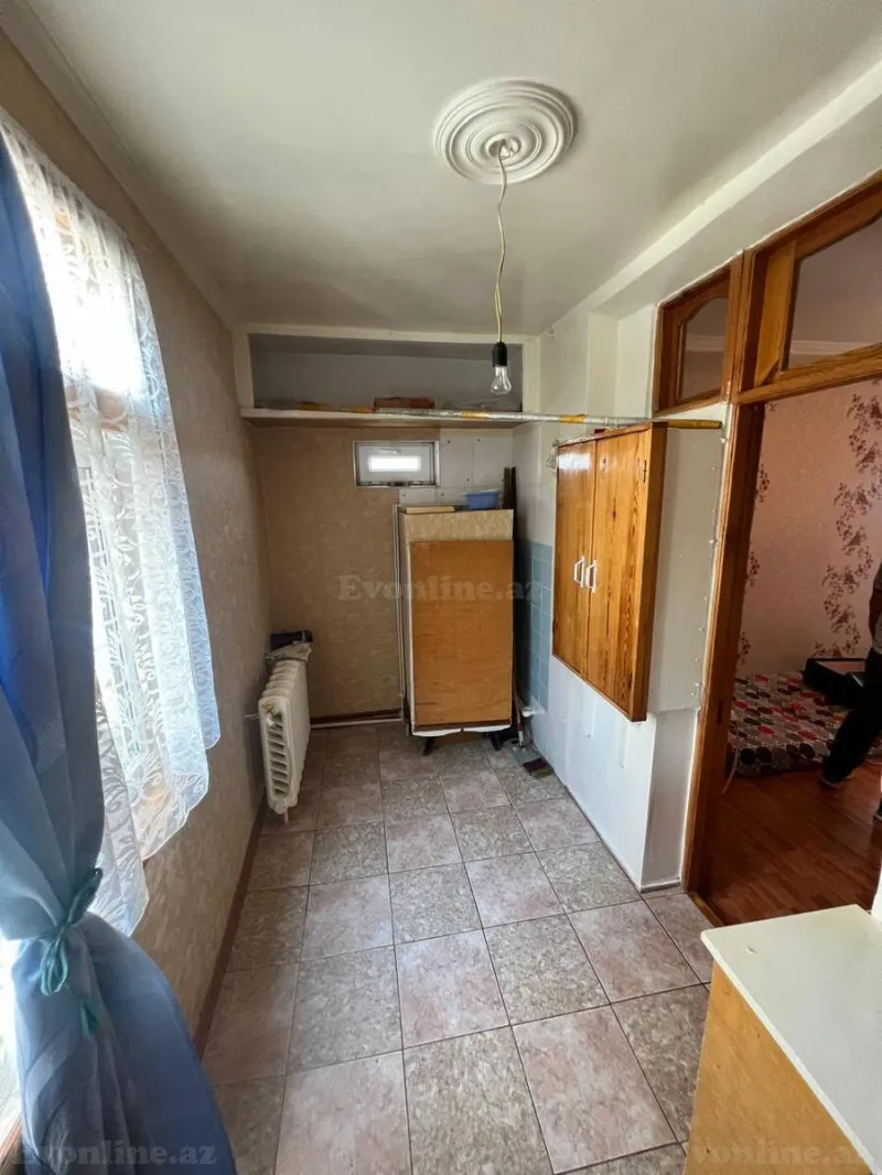 Satılır 2 otaqlı Mənzil Köhnə tikili 45 m² Memar Əcəmi m. - şəkil 6