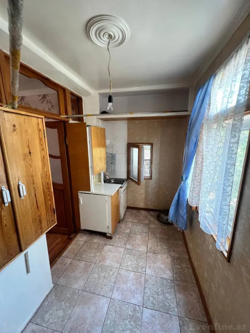 Satılır 2 otaqlı Mənzil Köhnə tikili 45 m² Memar Əcəmi m. - şəkil 7