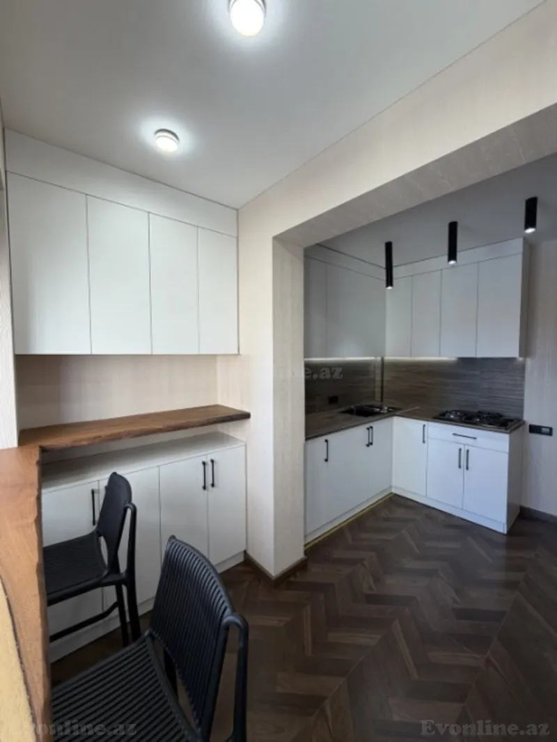 Satılır 2 otaqlı Mənzil Köhnə tikili 60 m² Xətai r. - şəkil 5