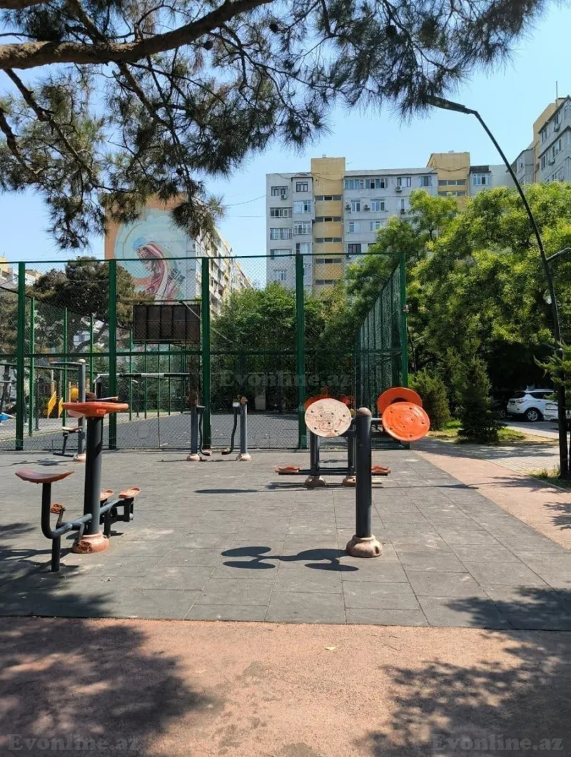 Satılır 1 otaqlı Mənzil Köhnə tikili 55 m² Nəriman Nərimanov m. - şəkil 2