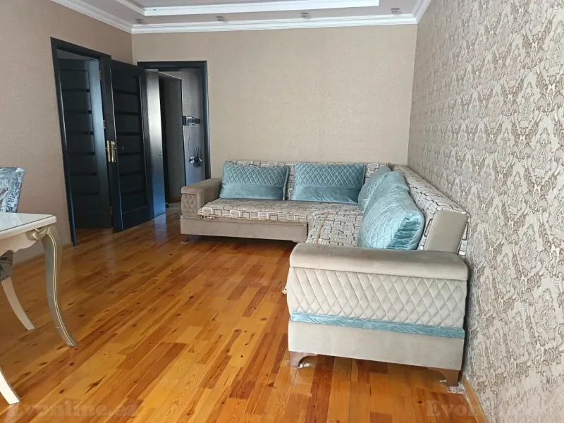 2 otaqlı Mənzil 60 m² Qaraçuxur Kirayə verilir