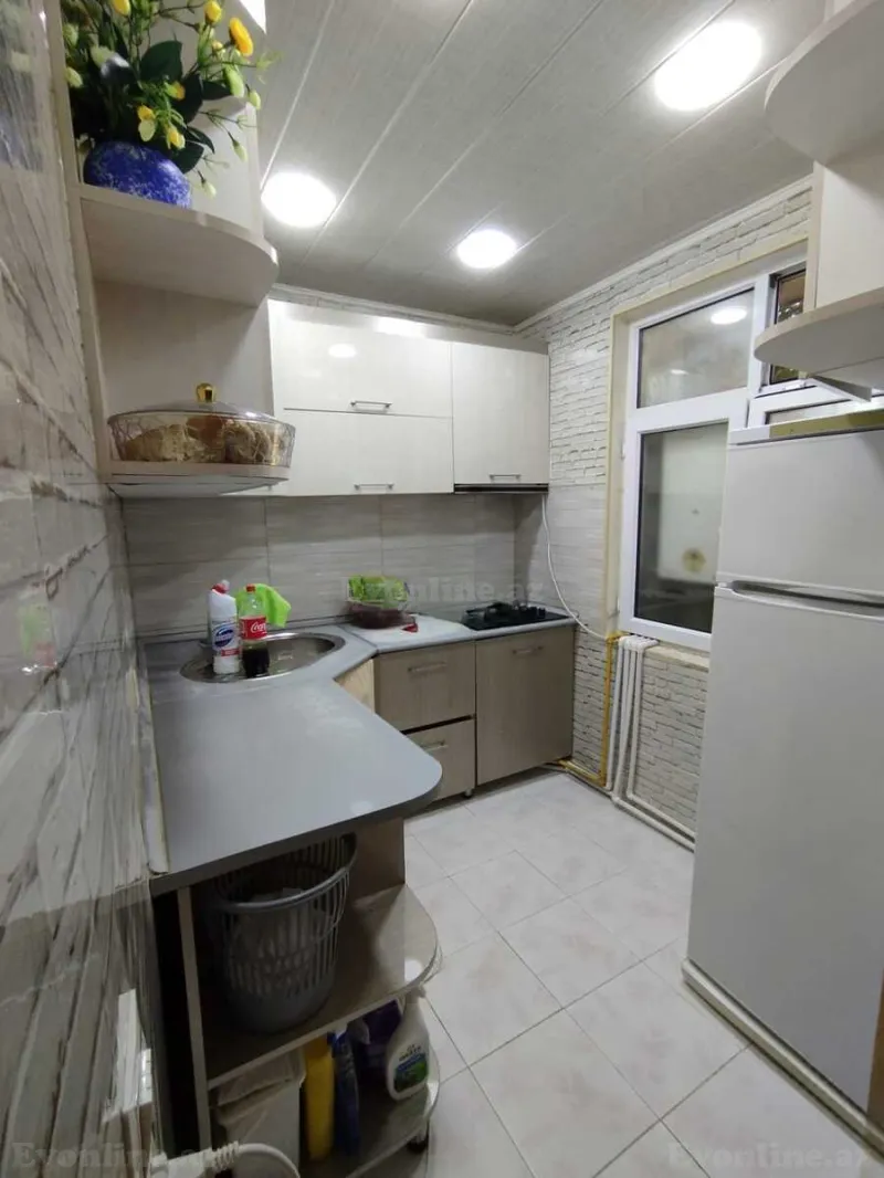 Satılır 3 otaqlı Mənzil Köhnə tikili 68 m² Memar Əcəmi m. - şəkil 11