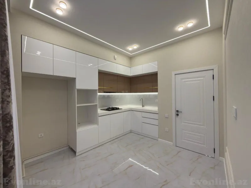 Satılır 2 otaqlı Mənzil Yeni tikili 75 m² Xətai r. - şəkil 6