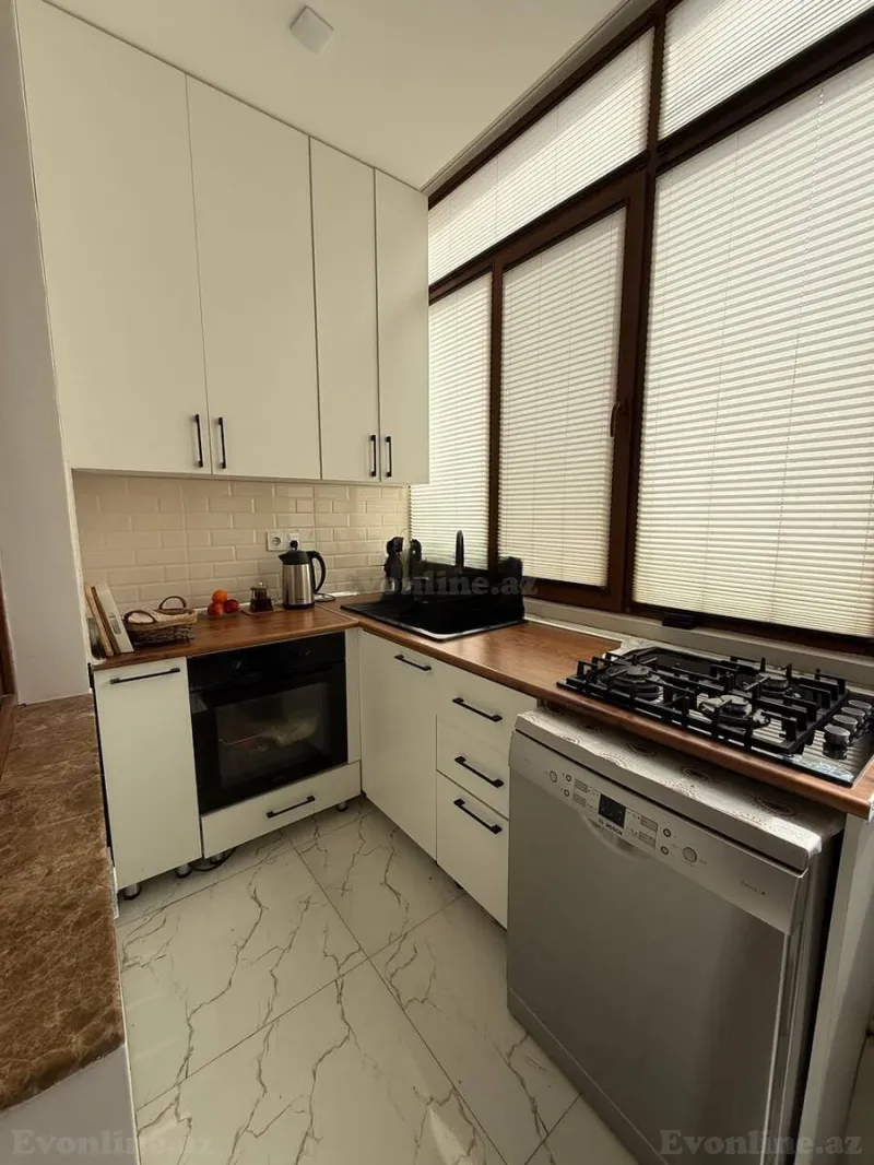 Kirayə verilir 2 otaqlı Mənzil Yeni tikili 60 m² Əhmədli m. - şəkil 13