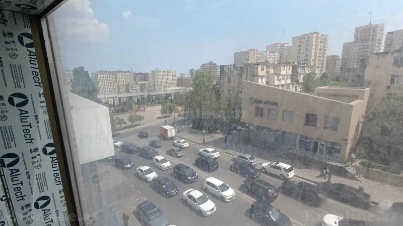 Satılır 4 otaqlı Mənzil Yeni tikili 201 m² Elmlər Akademiyası m. - şəkil 7