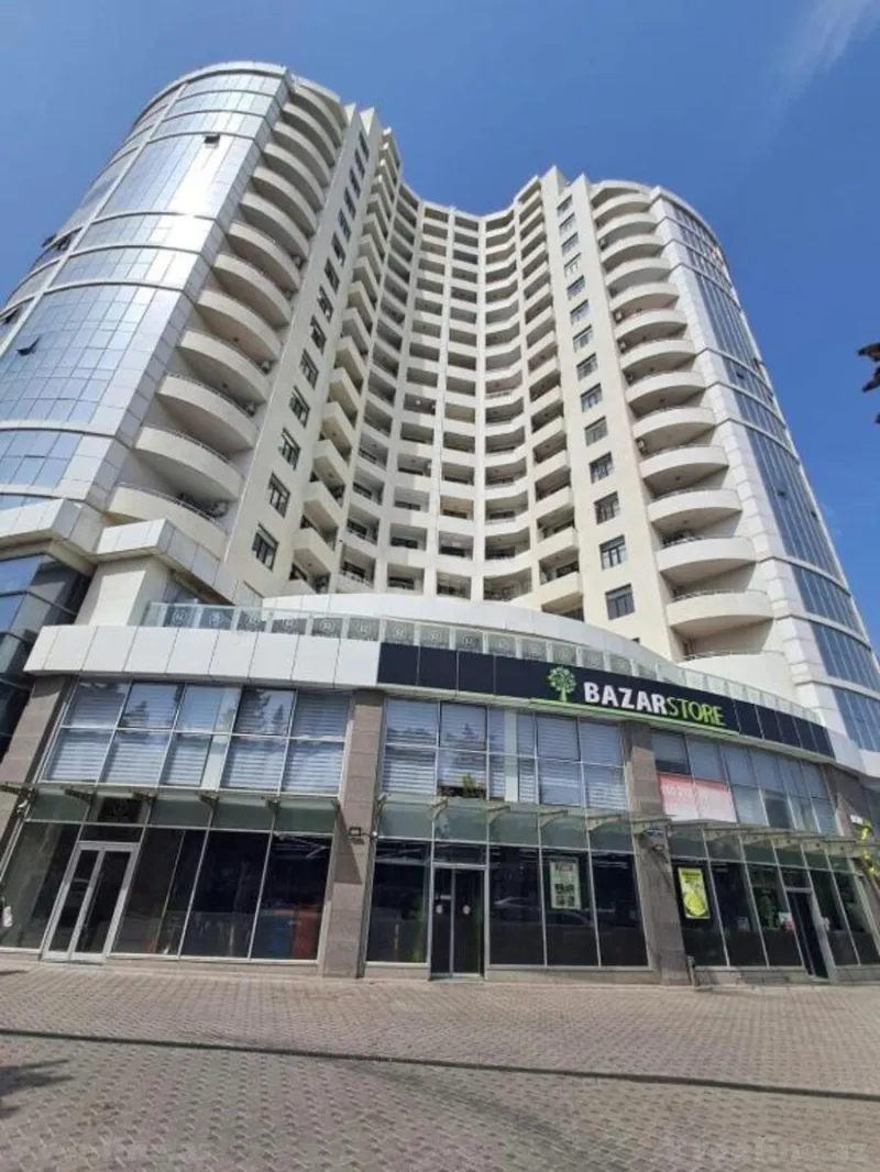 Satılır 4 otaqlı Mənzil Yeni tikili 201 m² Elmlər Akademiyası m. - şəkil 13