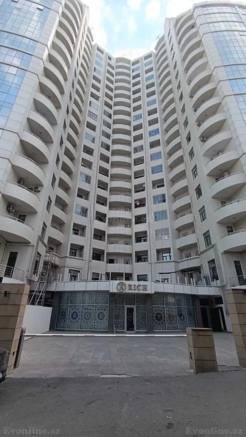 Satılır 4 otaqlı Mənzil Yeni tikili 201 m² Elmlər Akademiyası m. - şəkil 23